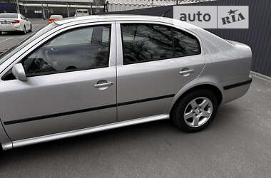 Ліфтбек Skoda Octavia 2003 в Харкові