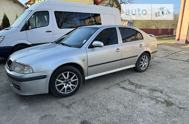 Лифтбек Skoda Octavia 2006 в Новом Роздоле