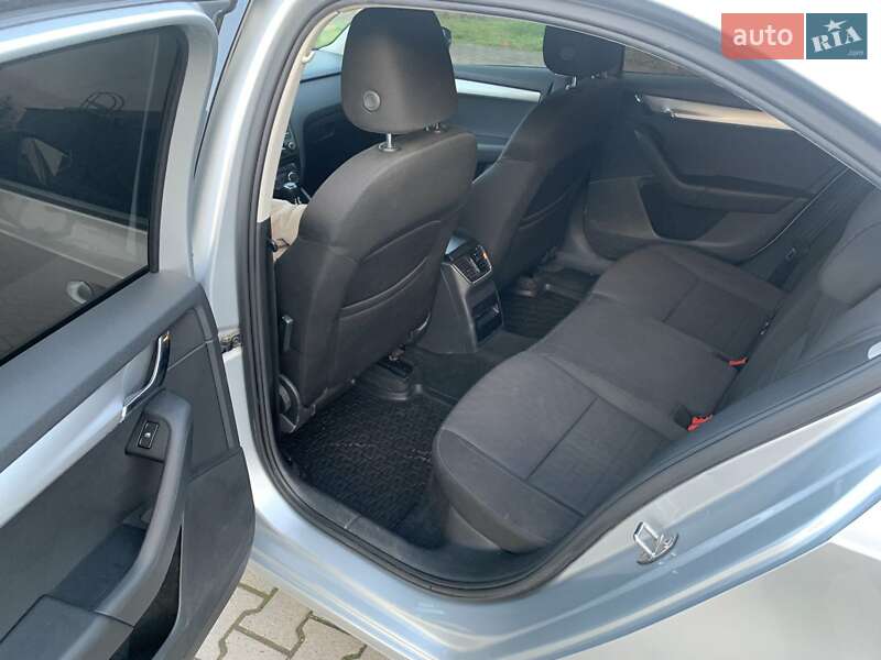 Лифтбек Skoda Octavia 2015 в Иршаве