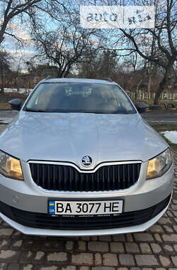 Универсал Skoda Octavia 2015 в Кропивницком