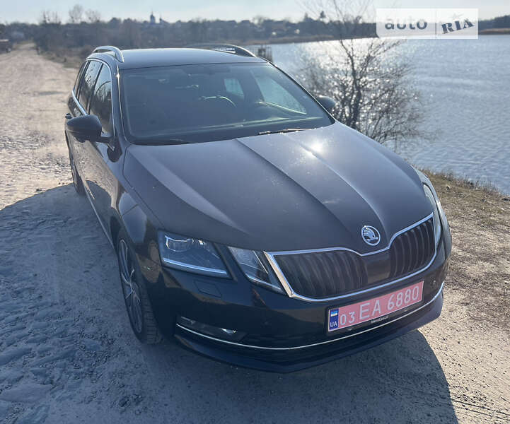 Универсал Skoda Octavia 2019 в Киеве