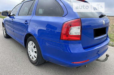 Универсал Skoda Octavia 2009 в Ужгороде