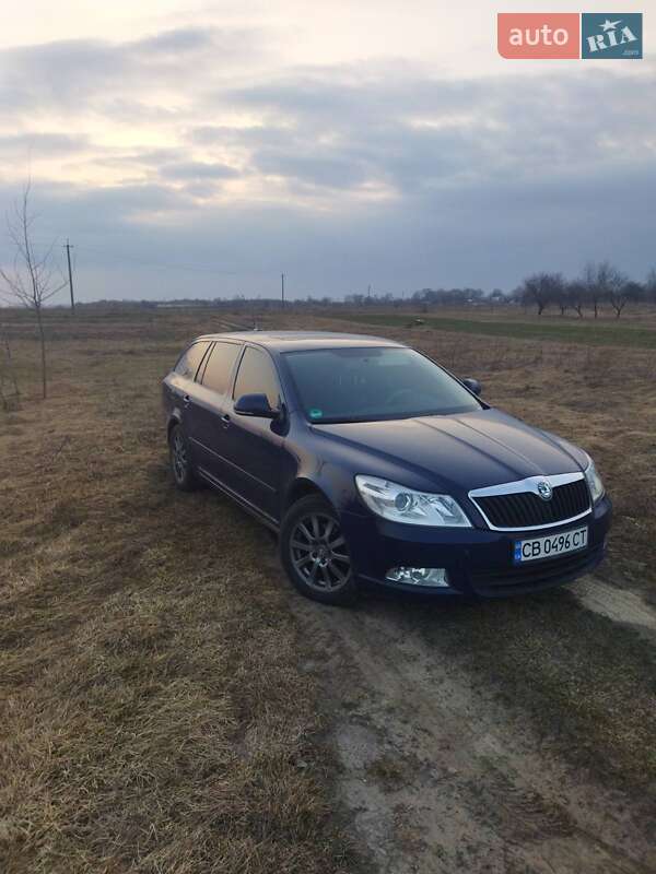 Универсал Skoda Octavia 2011 в Коропе