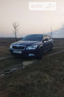 Универсал Skoda Octavia 2011 в Коропе