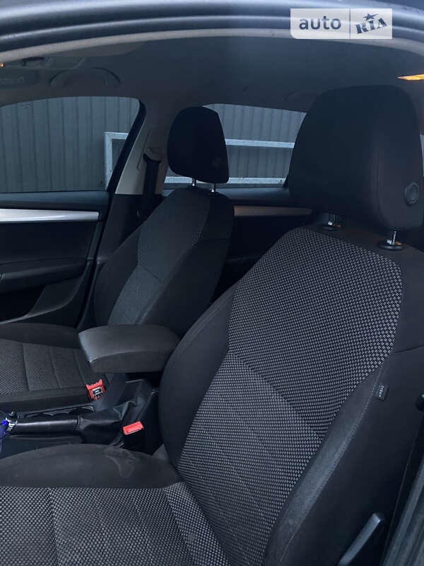 Універсал Skoda Octavia 2013 в Львові фото 24 Універсал Skoda Octavia 2013 в Львові