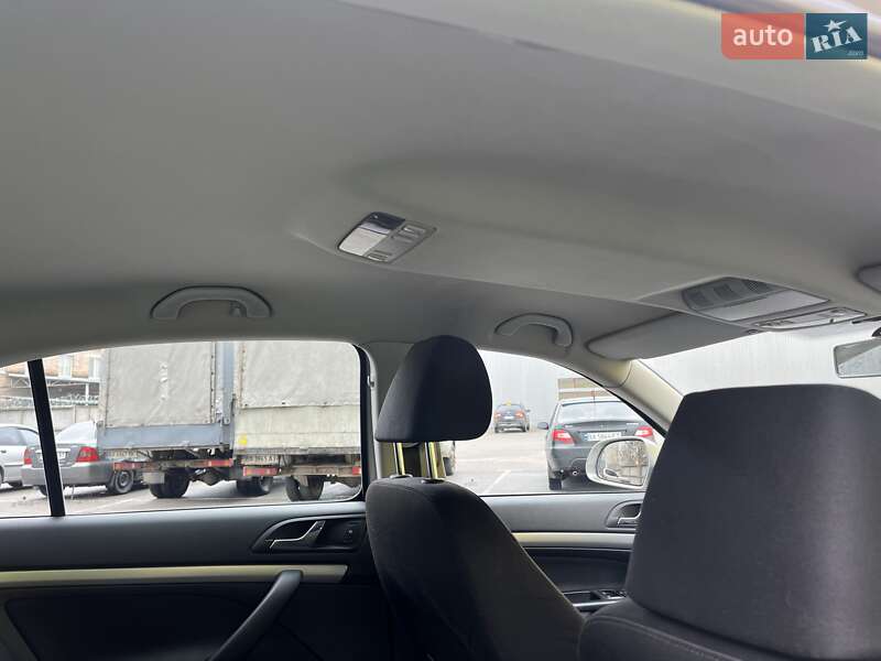 Лифтбек Skoda Octavia 2010 в Кропивницком фото 11 Лифтбек Skoda Octavia 2010 в Кропивницком
