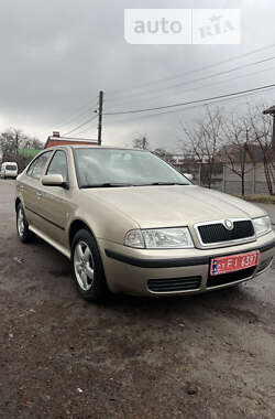 Лифтбек Skoda Octavia 2005 в Сумах