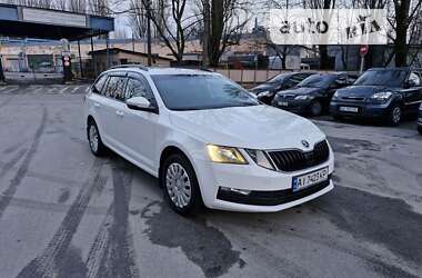 Универсал Skoda Octavia 2017 в Киеве