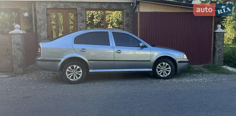 Ліфтбек Skoda Octavia 2005 в Хусті