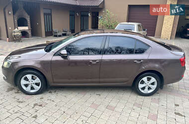 Лифтбек Skoda Octavia 2013 в Мукачево