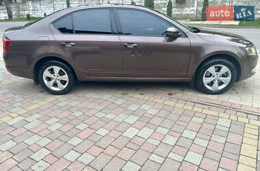 Лифтбек Skoda Octavia 2013 в Мукачево