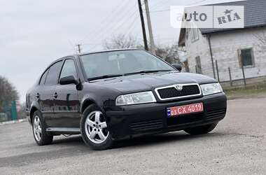 Лифтбек Skoda Octavia 2009 в Луцке