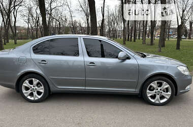 Лифтбек Skoda Octavia 2012 в Кривом Роге