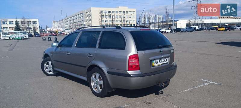 Універсал Skoda Octavia 2006 в Києві