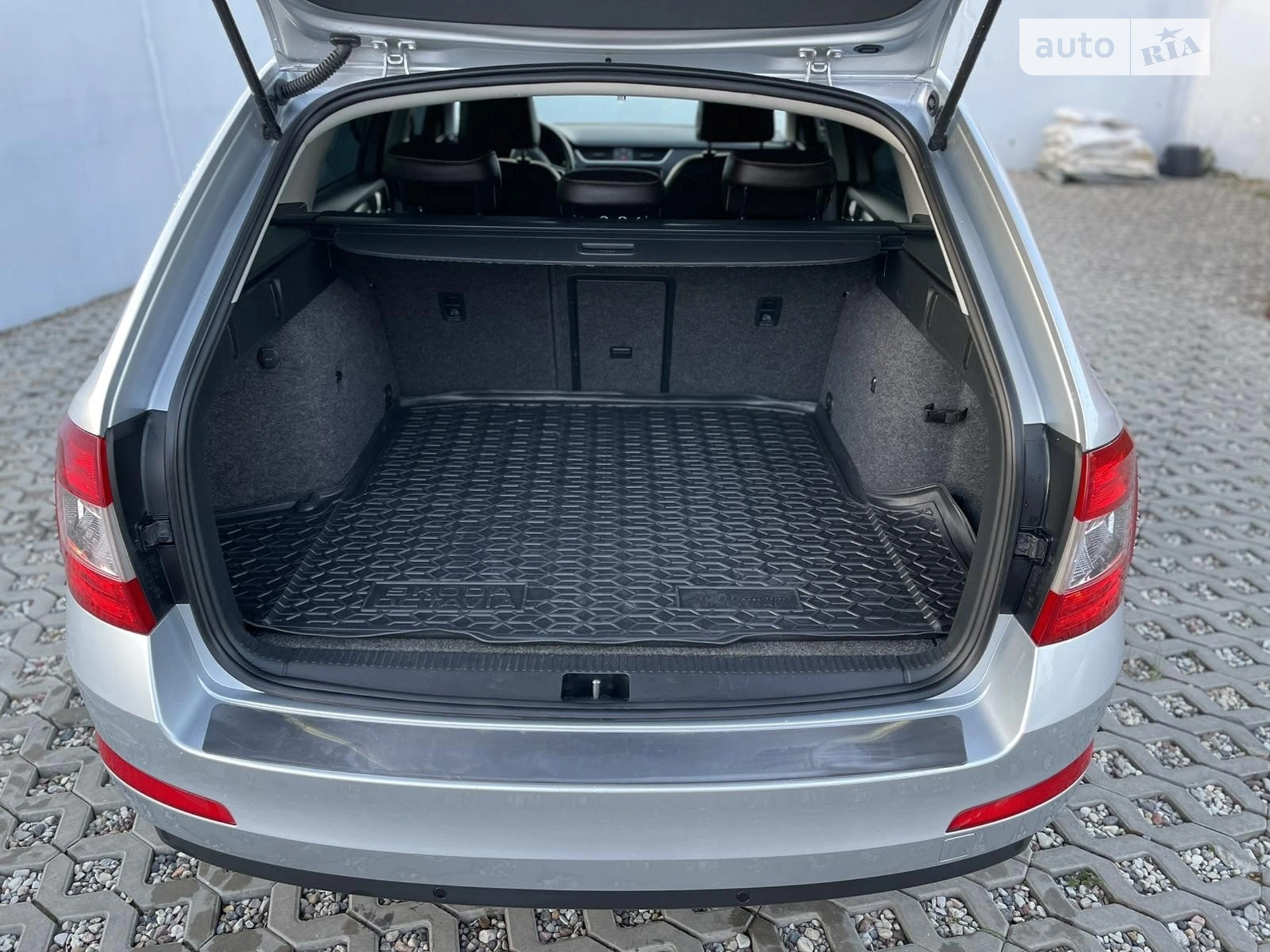 2016 Skoda Octavia - мініатюра 19
