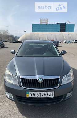 Лифтбек Skoda Octavia 2010 в Киеве