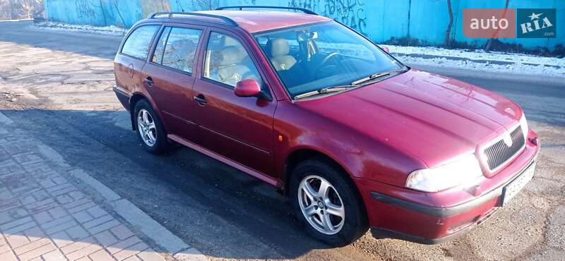 Универсал Skoda Octavia 2000 в Киеве