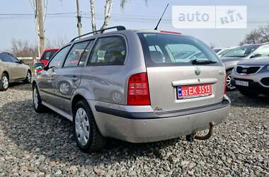 Лифтбек Skoda Octavia 2007 в Смеле