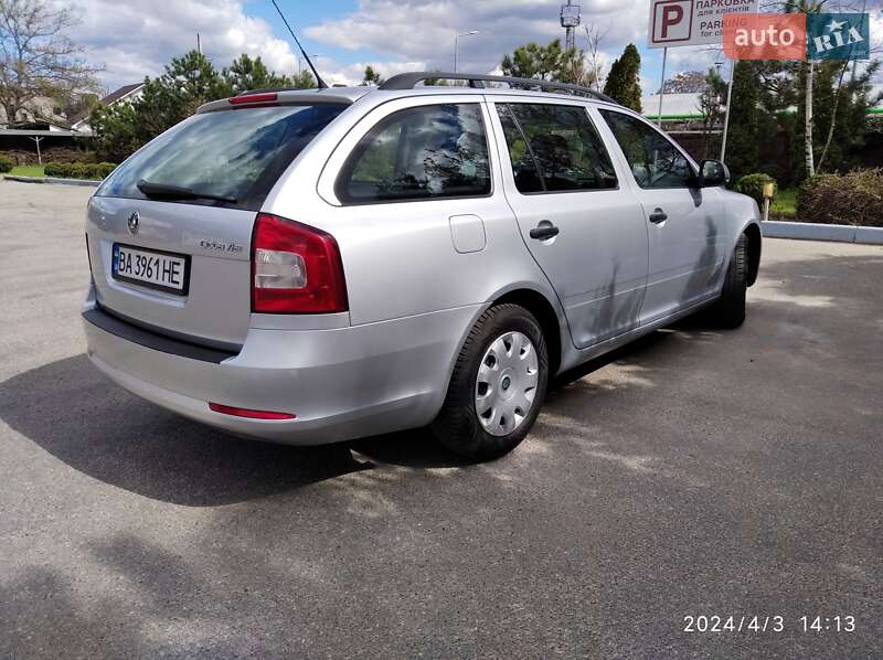Універсал Skoda Octavia 2010 в Кропивницькому