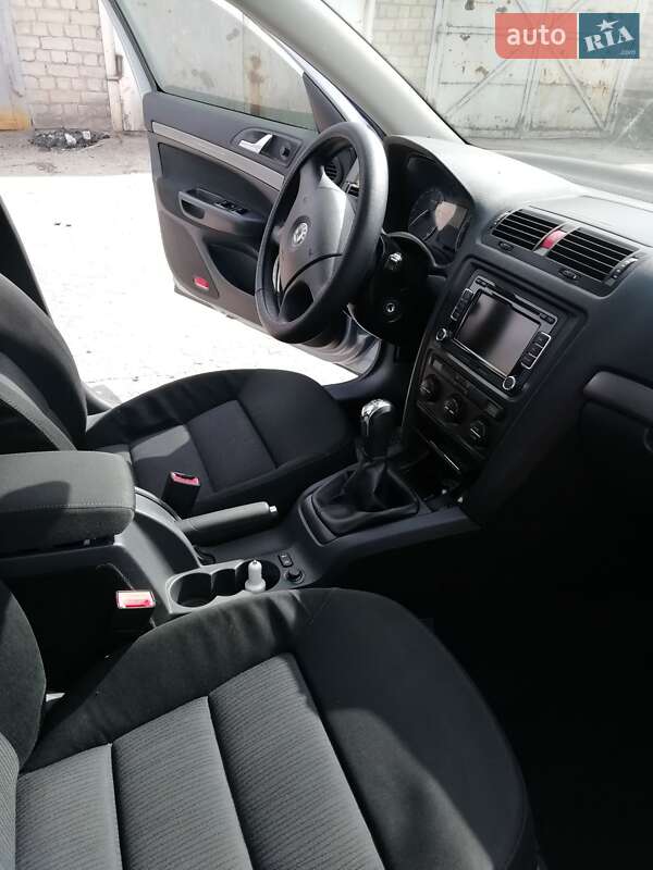 Лифтбек Skoda Octavia 2007 в Каменском фото 5 Лифтбек Skoda Octavia 2007 в Каменском