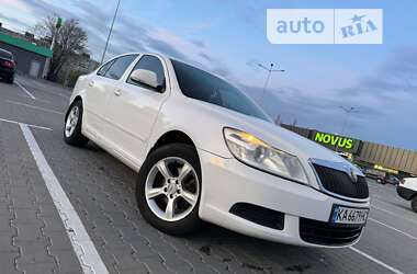 Седан Skoda Octavia 2011 в Киеве