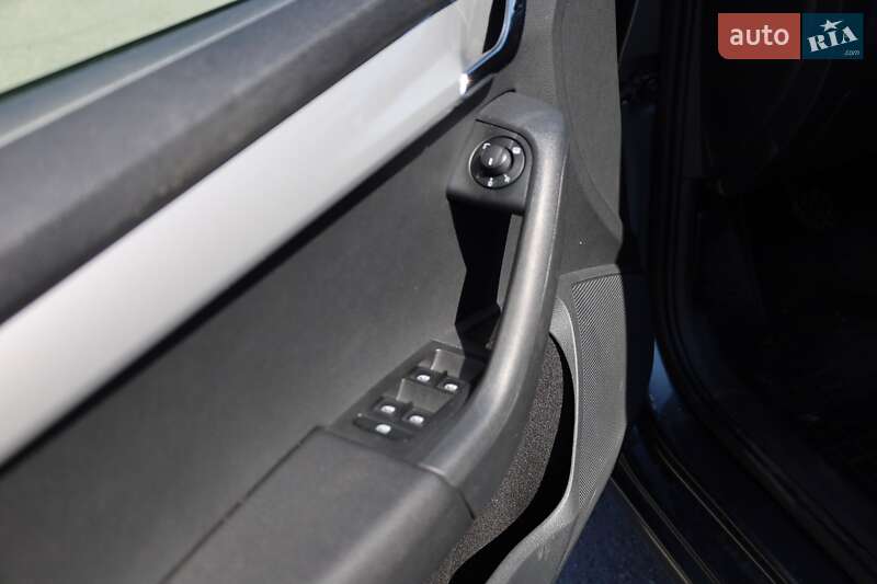 Ліфтбек Skoda Octavia 2015 в Запоріжжі