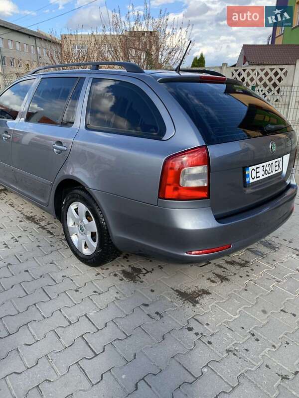 Универсал Skoda Octavia 2012 в Черновцах