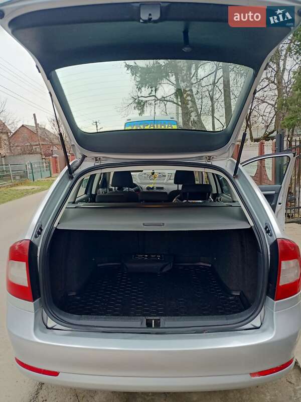 Універсал Skoda Octavia 2012 в Рівному фото 4 Універсал Skoda Octavia 2012 в Рівному