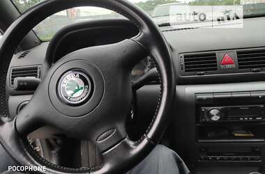 Лифтбек Skoda Octavia 2008 в Львове