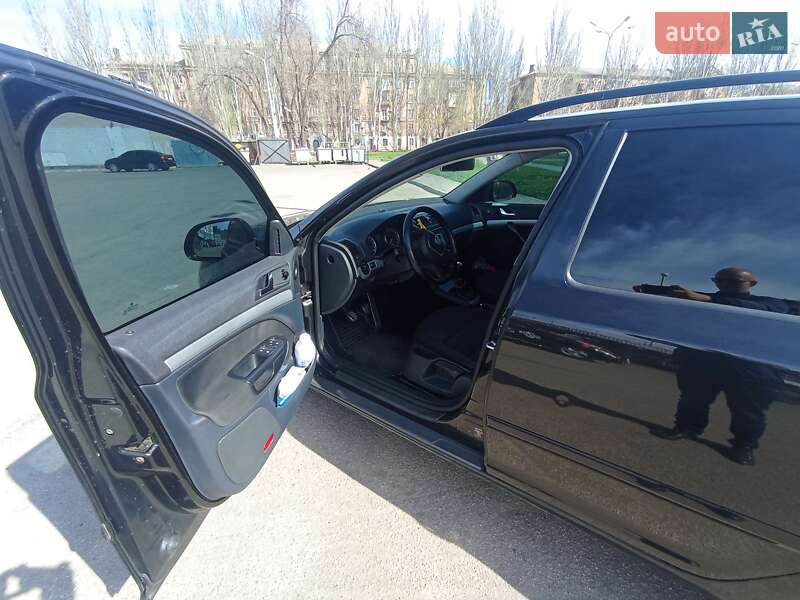 Універсал Skoda Octavia 2010 в Кривому Розі