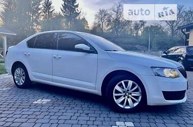 Лифтбек Skoda Octavia 2014 в Тячеве