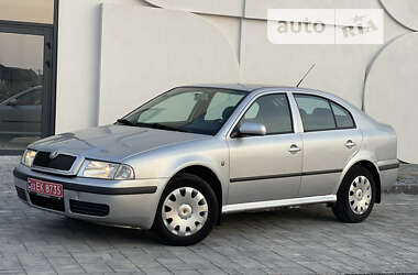 Лифтбек Skoda Octavia 2008 в Луцке