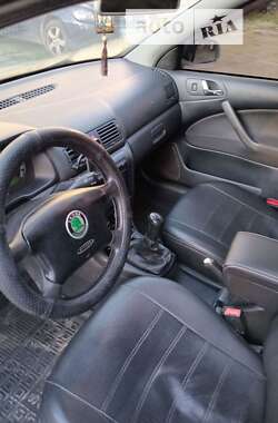 Универсал Skoda Octavia 2004 в Львове