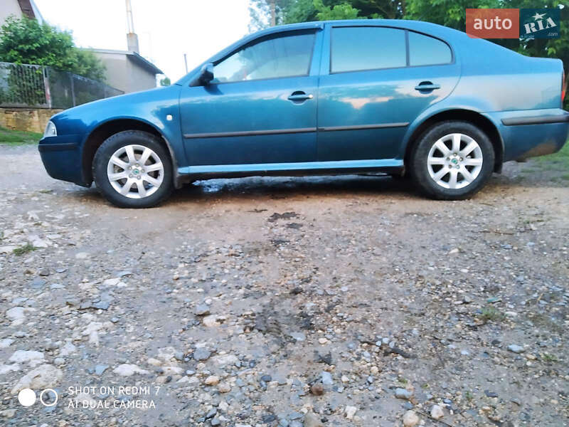 Skoda Octavia 2003