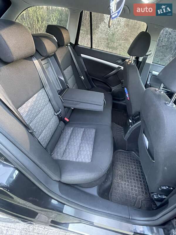 Універсал Skoda Octavia 2009 в Ірпені