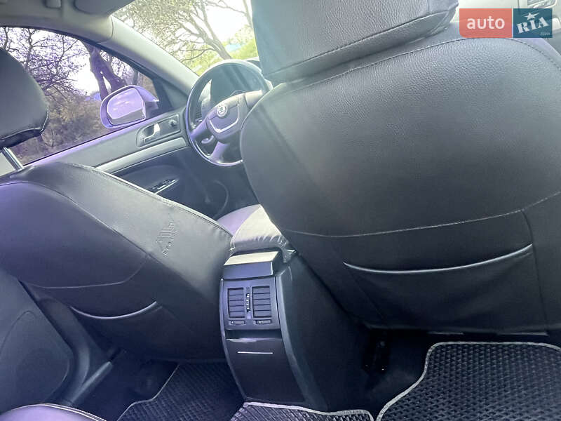 Ліфтбек Skoda Octavia 2011 в Вінниці