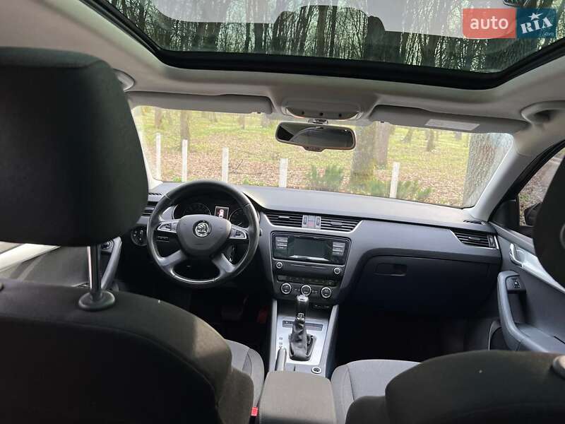 Універсал Skoda Octavia 2014 в Луцьку