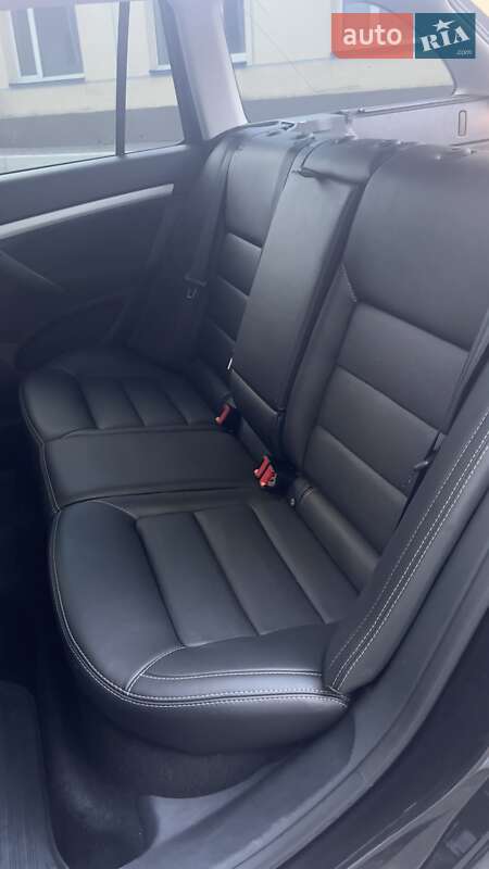 Універсал Skoda Octavia 2010 в Києві фото 39 Універсал Skoda Octavia 2010 в Києві