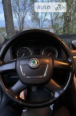 Ліфтбек Skoda Octavia 2011 в Глухові