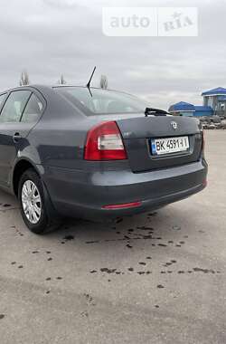 Лифтбек Skoda Octavia 2011 в Ровно