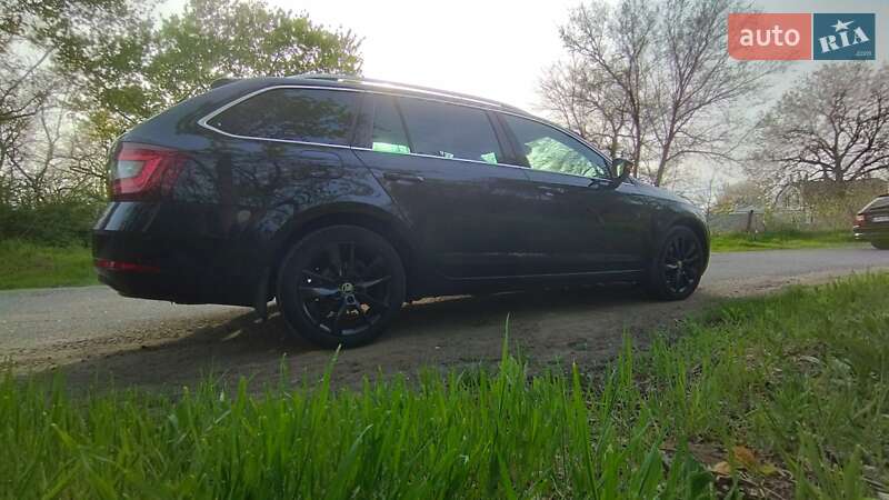 Универсал Skoda Octavia 2018 в Одессе