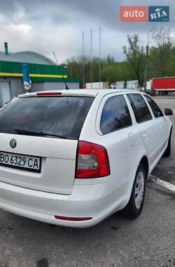 Універсал Skoda Octavia 2010 в Тернополі