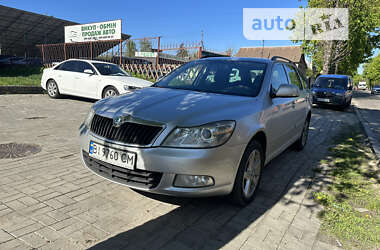 Універсал Skoda Octavia 2012 в Сумах