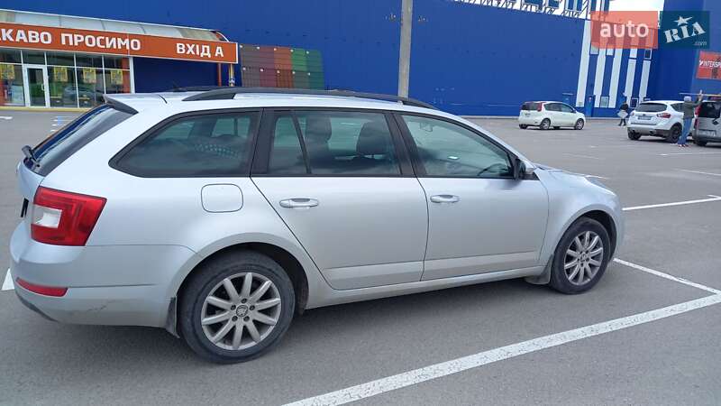 Універсал Skoda Octavia 2013 в Кам'янець-Подільському
