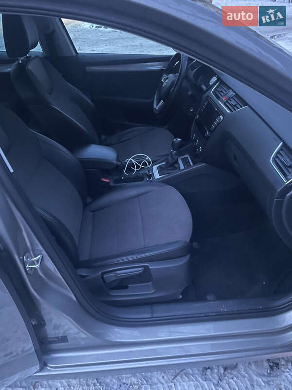 Універсал Skoda Octavia 2016 в Рівному фото 11 Універсал Skoda Octavia 2016 в Рівному