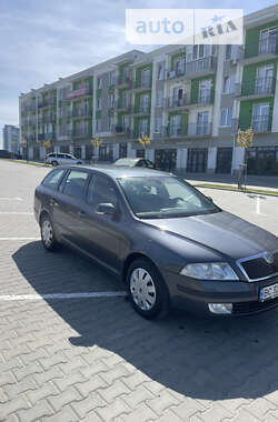 Универсал Skoda Octavia 2008 в Львове