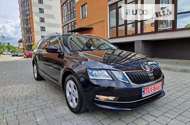 Универсал Skoda Octavia 2018 в Ивано-Франковске