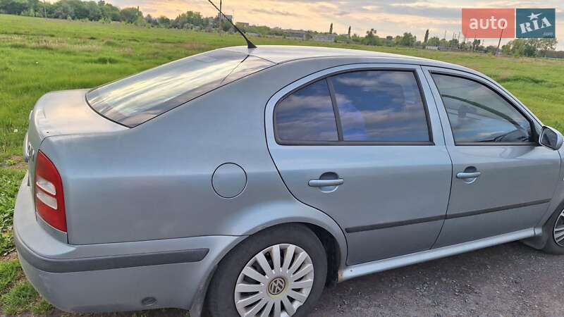 Лифтбек Skoda Octavia 2001 в Кременчуге
