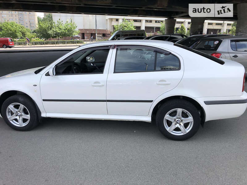 Універсал Skoda Octavia 2002 в Києві