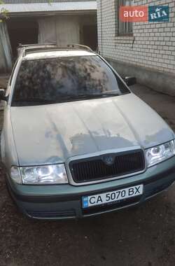 Универсал Skoda Octavia 2006 в Умани